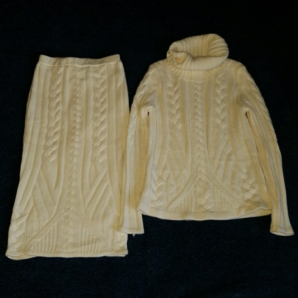 Eva mendes Sweater skirt set